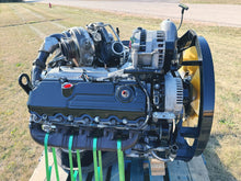 Load image into Gallery viewer, FORD DIESEL 6.0 ENGINE NOTHING STRIPPED OFF *COMPLETE DROP IN*