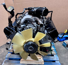 Load image into Gallery viewer, Ford 6.8L V10 Complete Engine VIN S E350 E450