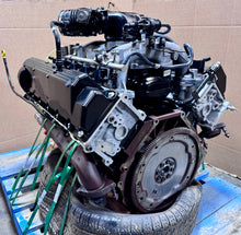 Load image into Gallery viewer, Ford 6.8L V10 Complete Engine VIN S E350 E450