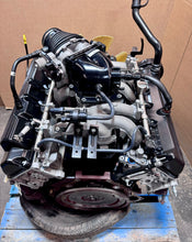 Load image into Gallery viewer, Ford 6.8L V10 Complete Engine VIN S E350 E450