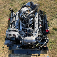 Load image into Gallery viewer, FORD DIESEL 6.0 ENGINE NOTHING STRIPPED OFF *COMPLETE DROP IN*
