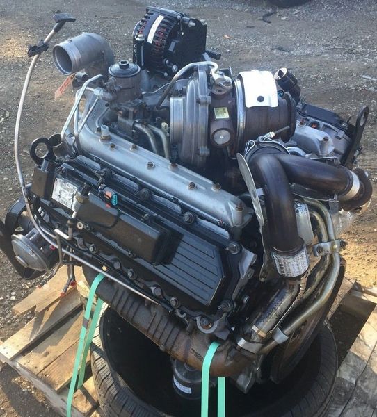 FORD DIESEL 6.0 ENGINE NOTHING STRIPPED OFF *COMPLETE DROP IN*